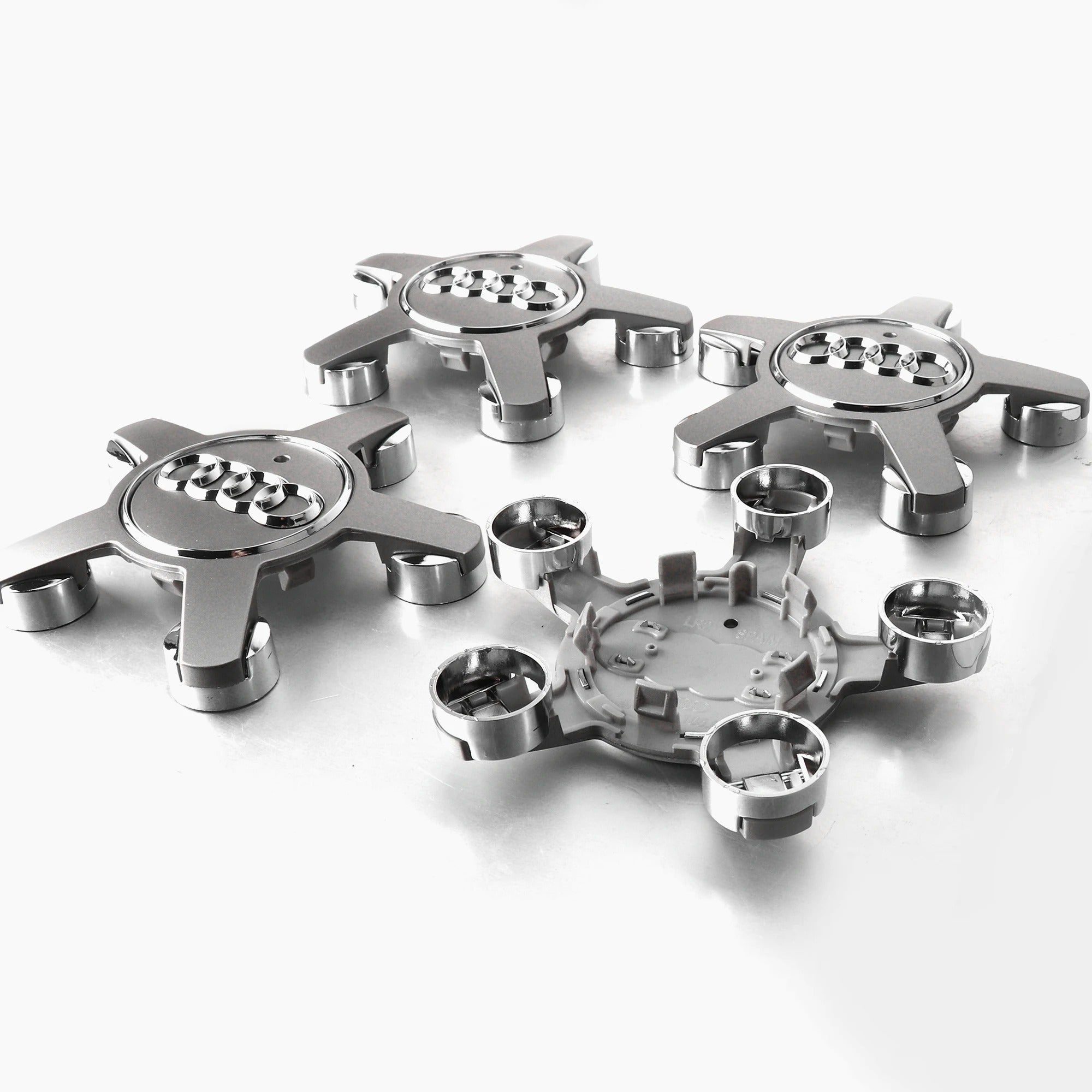 Audi ratlankių dangtelis 135mm pilkos spalvos kaip originalas aukštos kokybės