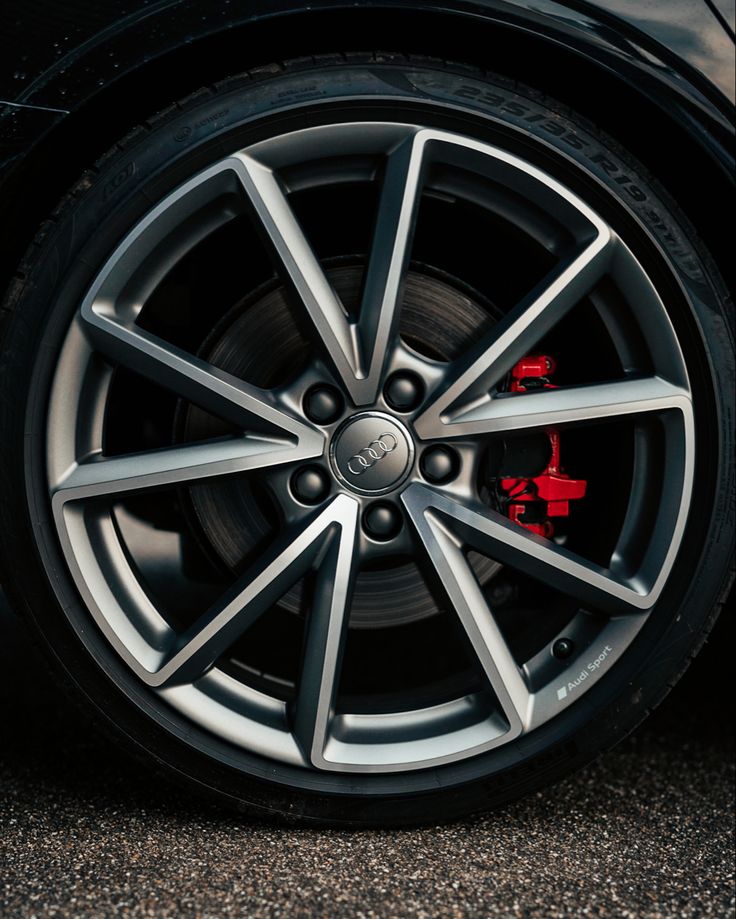 Audi ratlankių dangteliai 69mm pilkos spalvos kaip originalūs pavyzdys