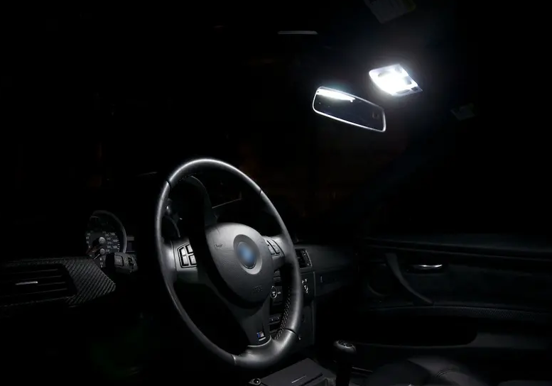 BMW E90 E91 Salono LED apšvietimas vidus